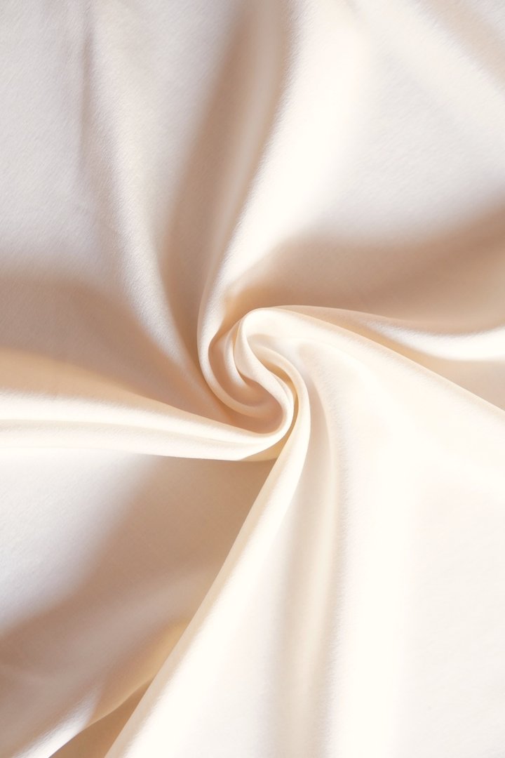 Villisilkki_silkkivillakangas_luonnonvalkoinen_3806 001